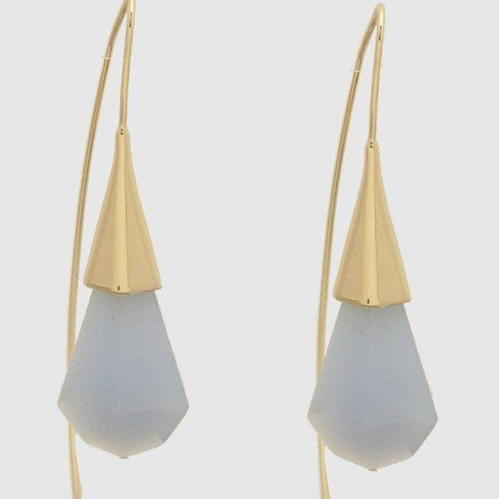 New Boutique Semi Precious Gray Blue Stone Gold Metal Wire Earrings